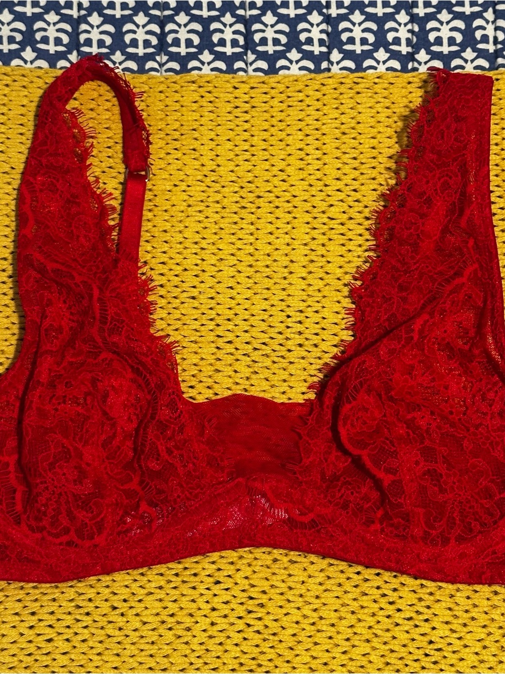 Victoria's Secret Red Lace Plunge Bra